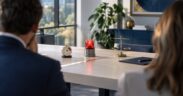 La colère au travail est un signal avant d'être un défaut